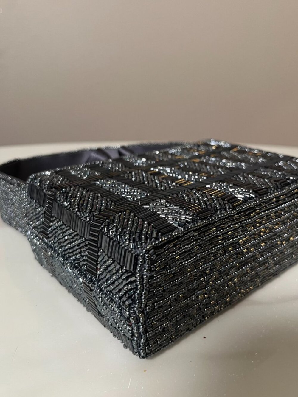 La Regale Gunmetal Gray Beaded Art Deco Vintage Top Handle Evening Bag - Picture 11 of 13